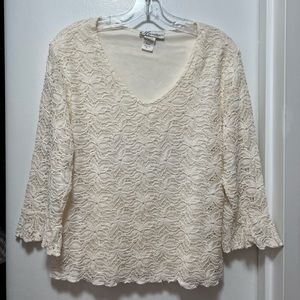 Stretchy V-Neck 3/4 Sleeves